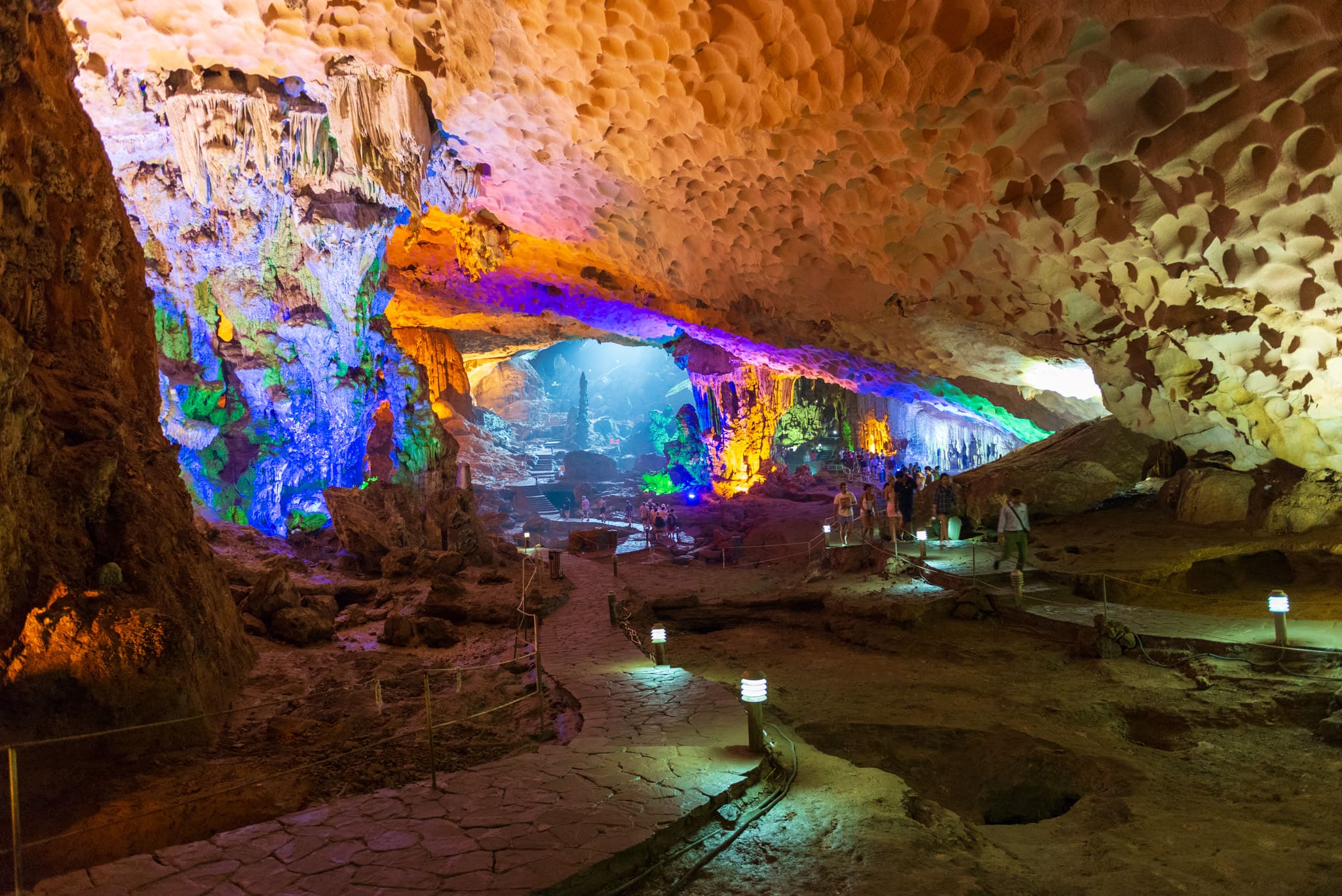 Sung Sot Cave, Halong Bay, Vietnam